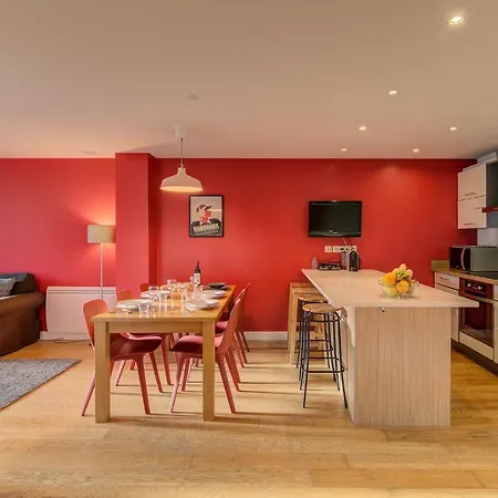 Apartment Biolay 2 - Alpes Travel - - Sleeps 4-6 Chamonix